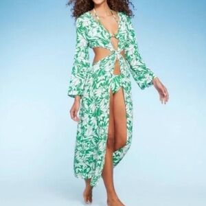 Green Leaf Print Maxi Dress